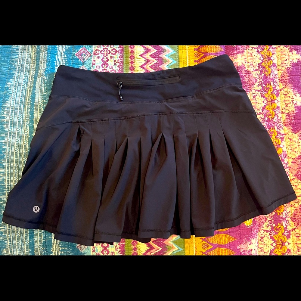 Lululemon Pace Rival Skirt Size 6 Black
